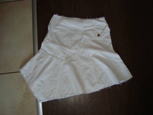 Готина бяла пола за слаба мацка DSC09859.JPG Big