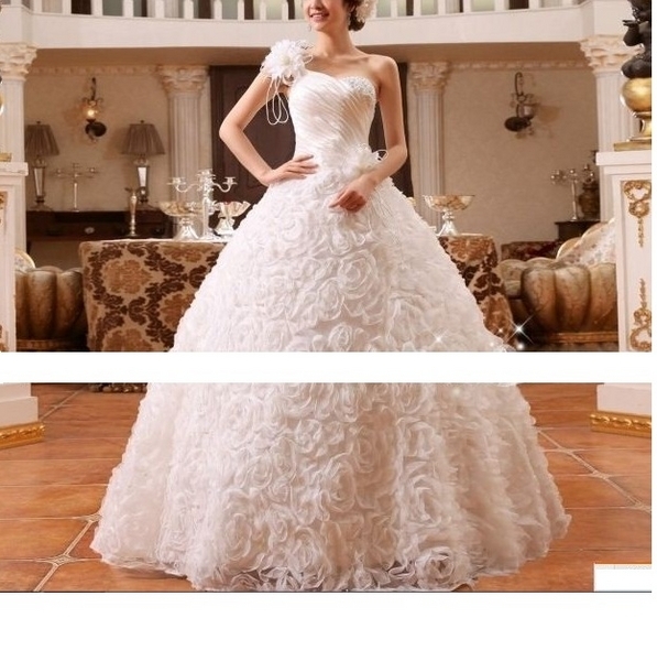 Ново-2014 Сватбена рокля -кристал с едно рамо STIOPA_710165671_698.jpg Big