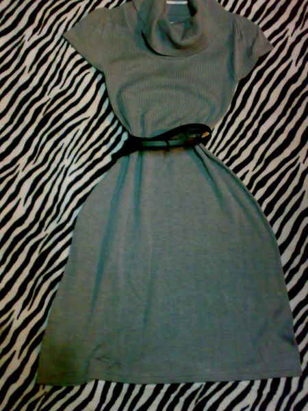 Оригинална зимна рокля на Calvin Klein - чисто нова ! iorito_28102011040.jpg Big
