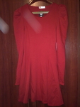 Нова, червена рокля 33 лв Her_and_Him_161.jpg