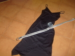 Елегантна черна рокля CLOCKHOUSE  аксесоари цвят сребро himera_S7000200.JPG