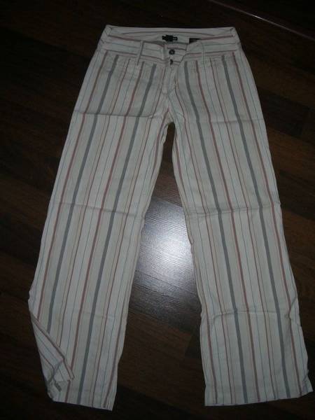 Панталон рае на "Н&М", размер 36 CIMG9742.JPG Big