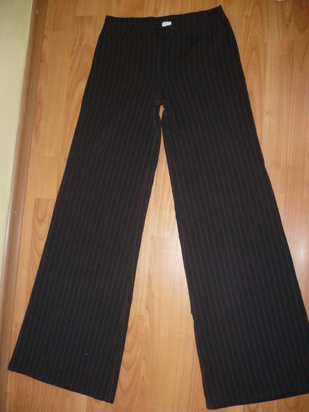 Черен панталон с червено райе P10302652.JPG Big