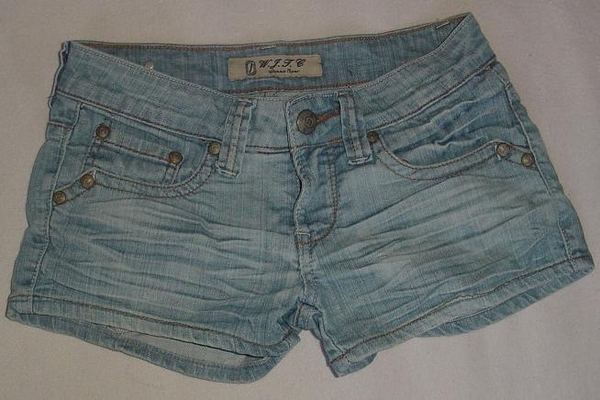 Къси дънкови панталонки denizza5_DSC00033.JPG Big