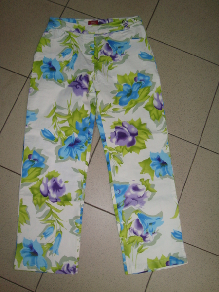 панталон на цветя ESPRIT rumynik_316.jpg Big