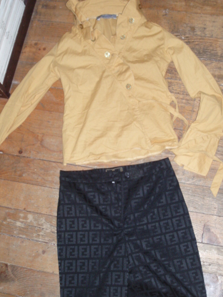 Панталон Фенди и красива риза panda7_PB1400101.JPG Big