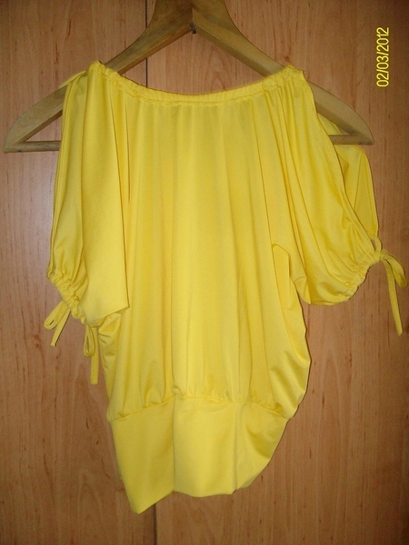 жълта блузка - продадена!!! desi_stoqnova83_ALIM7667.JPG Big