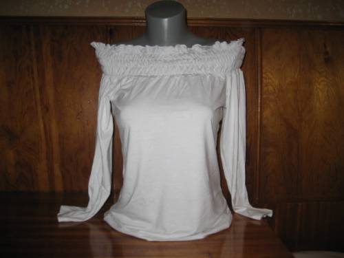 Красива бяла блуза с голи рамене IMG_2296.jpg Big