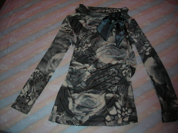чисто нова елегантна дамска блуза - българска Picture_0171.jpg Big