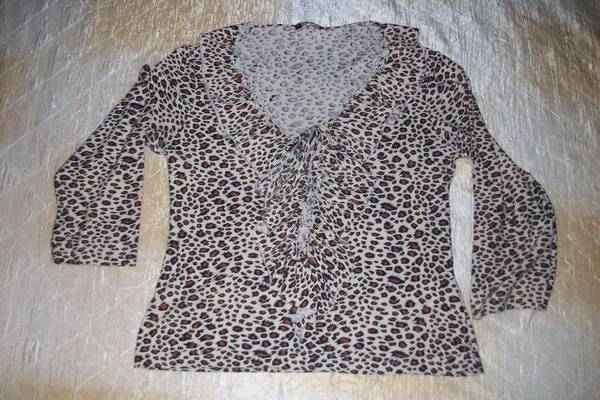 красива блуза-3.50 лв. Picture_523.jpg Big