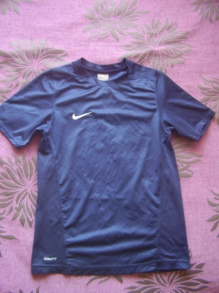 Оригинална дамска тениска Nike FIT DRY marchenelka_P8140292.JPG Big