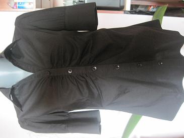 Черна риза "Terra Nova"- M-  8 лв. с пощенските teddinka_trn1.jpg Big
