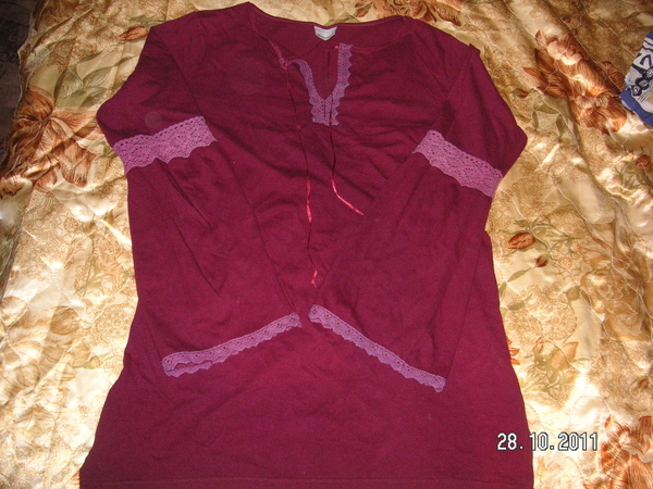 Дамска блуза с интересни ръкави teditodorova_188_1.jpg Big