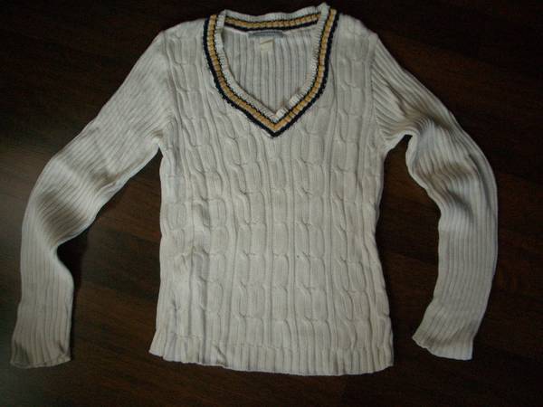 Бял пуловер "L" CIMG9606.JPG Big