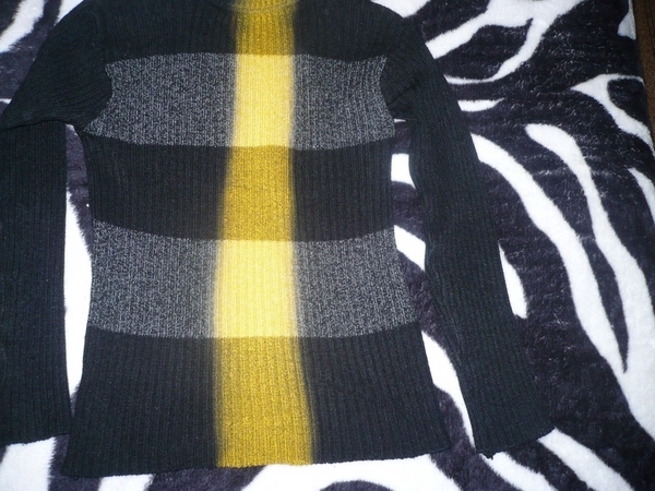Красиво пуловерче пощата(не важи при размяна) Silvena_P1080965.JPG Big