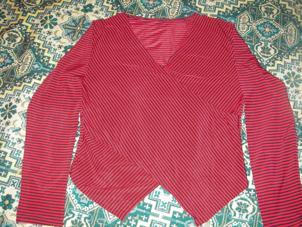 Нова блузка-Интересен модел sakarel_Picture_093.jpg Big