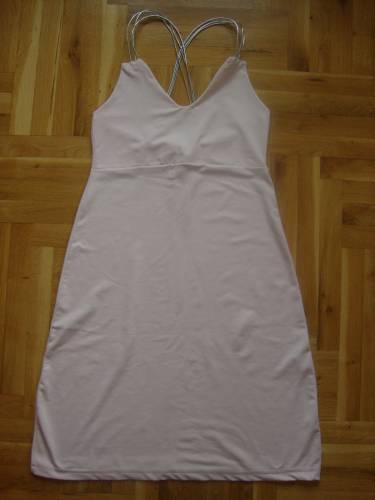 Розова рокличка с сребристи презрамки DSC019381.JPG Big