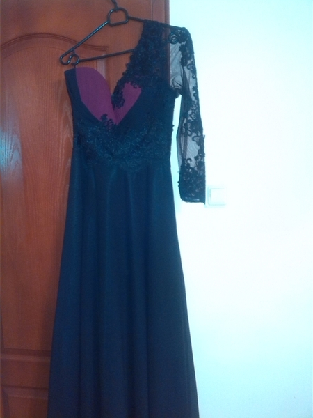 Продавам официална рокля Kelevra_IMG_20140625_110106.jpg Big