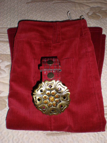 Червена пола Фурнари с подарък P21400211.JPG Big