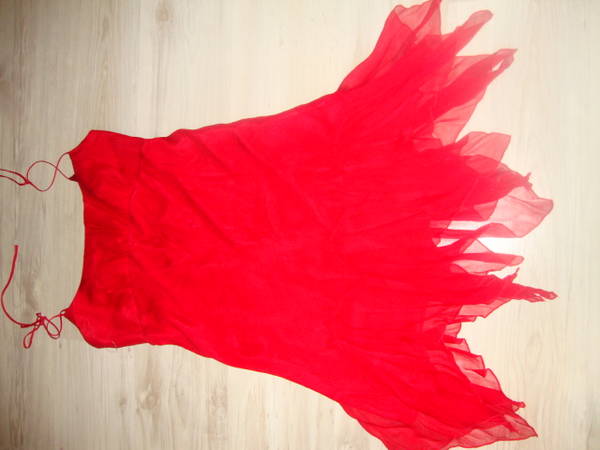 още една червена уникална рокля на A.B.S. by Allen Schwartz bgdomakinq_081.JPG Big