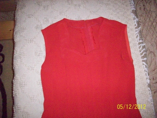 червена рокля vikid_100_2870.JPG Big