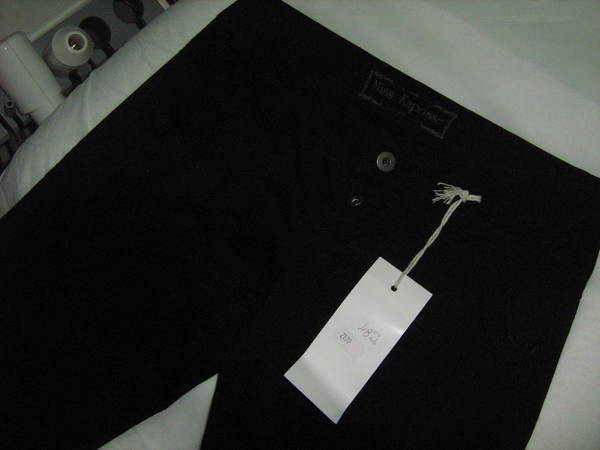 Продавам черен панталон, нов, мис Каприз 0131.JPG Big