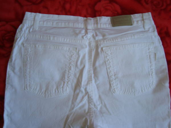 Бял панталон SARAH DSC020591.JPG Big
