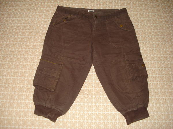 Спортен панталон 7/8 N40 с пощата намален на 10лв. DSC05357.JPG Big