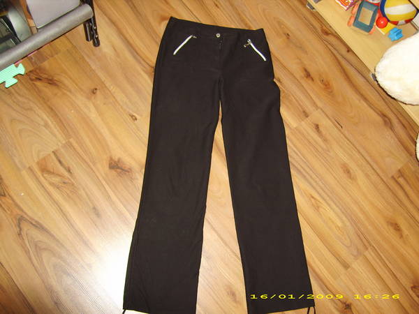 Страхотен черен плътен панталон, размер М- 14 лв DSCI3716.JPG Big