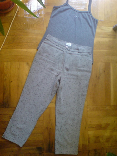 Сив панталон 7/8, на M&Sс подарък потник на NIKE. toni69_DSC05471_Custom_.JPG Big