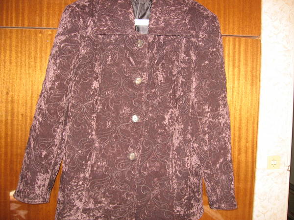 Страхотно елегантно кафяво палто за по едри дами!!! dneshni_008.jpg Big